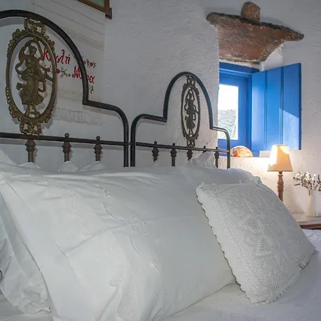 Leros Windmills * Pandéli